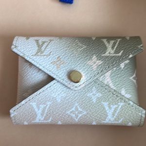 Louis Vuitton Kirigami sunrise pastel pouch small